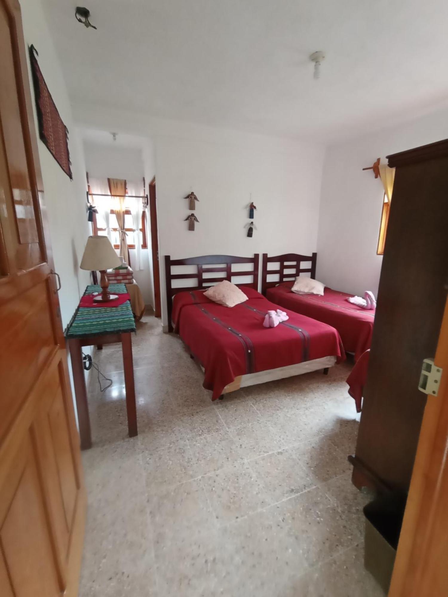 Hostal Mario'S Rooms Panajachel Luaran gambar